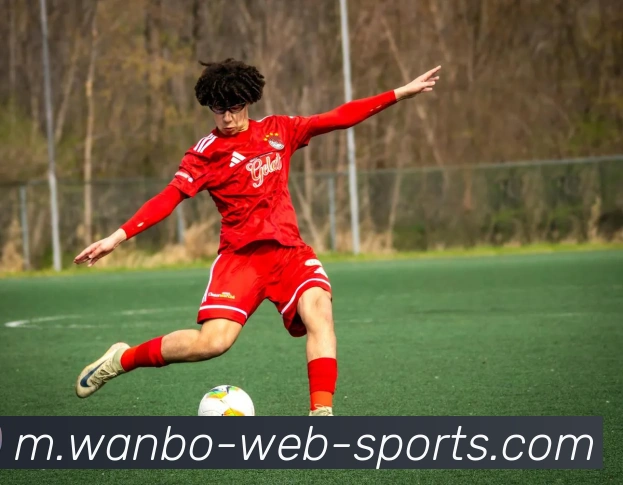 致敬老兵杜兰特近期表现出色场均38分钟贡献近30分助力球队奋勇向前